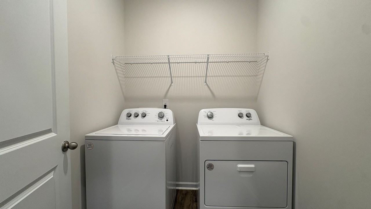 130 Fenwick Dr - Photo 6 of 23