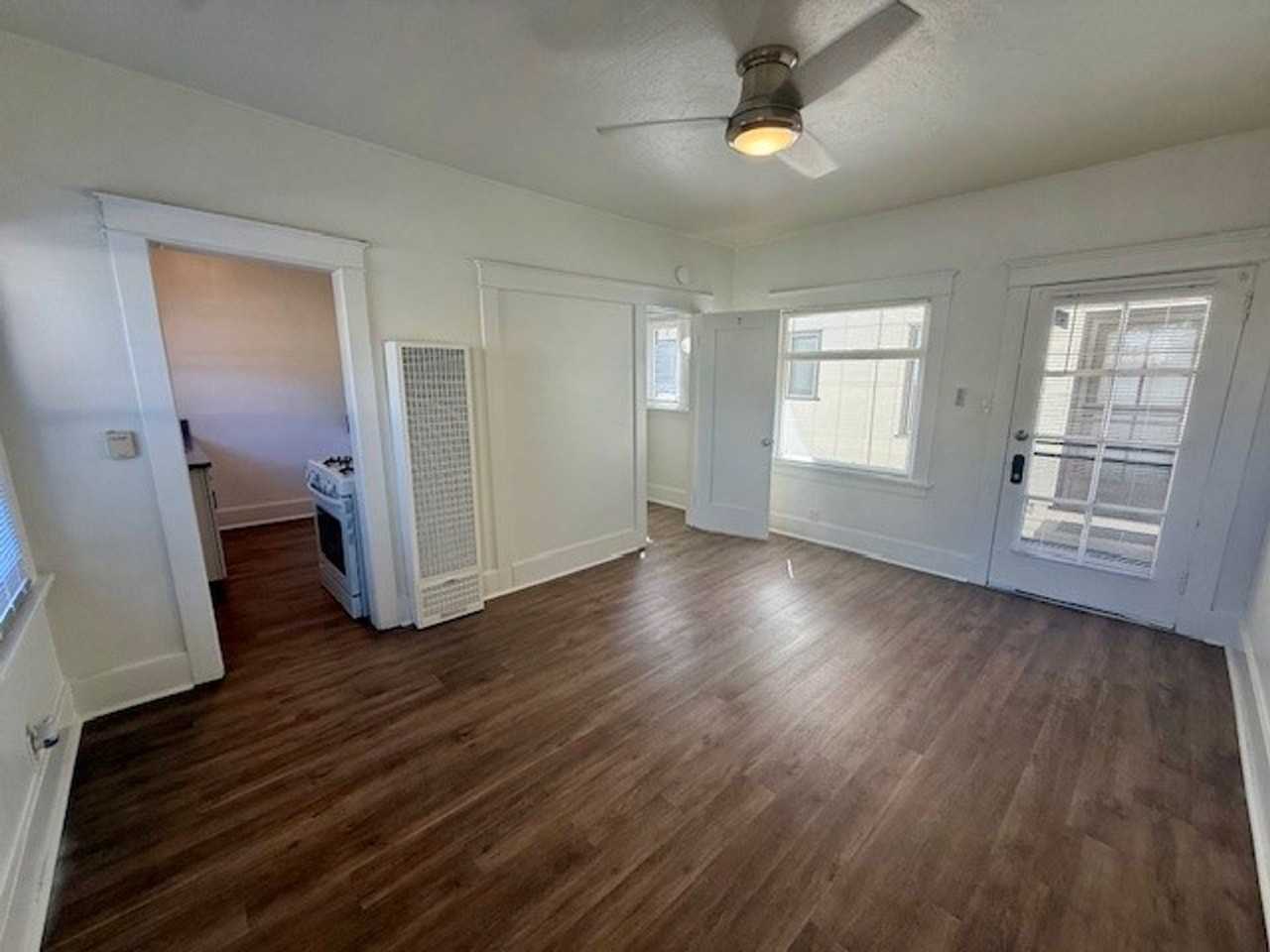 433 Ohio Ave - Photo 3 of 8