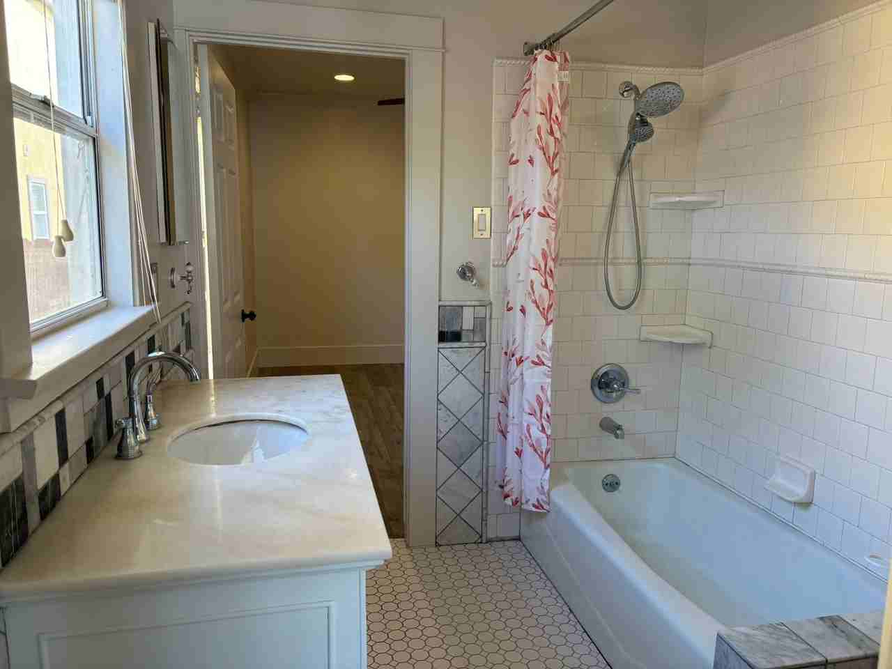 2616 S Denison Ave - Photo 3 of 17