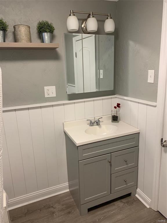 4648 Louisiana Ave - Photo 5 of 26