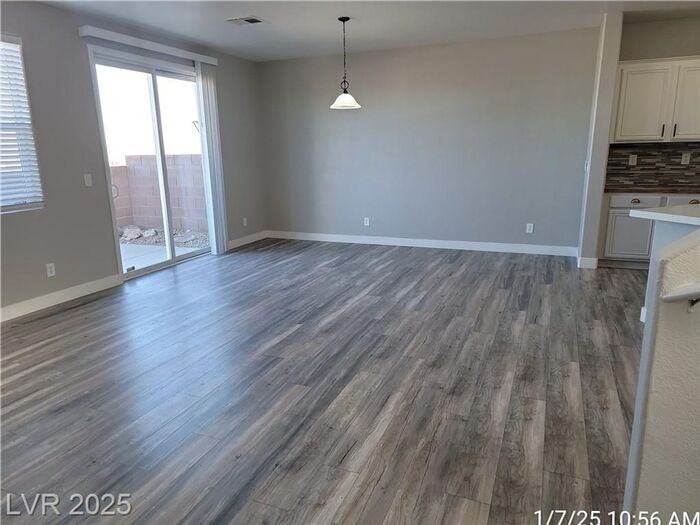 1310 Crystal Hill Ln #1 - Photo 3 of 30