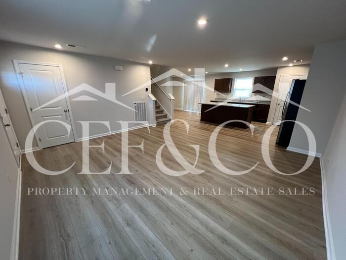 921 Delia Ave - Photo 3 of 37