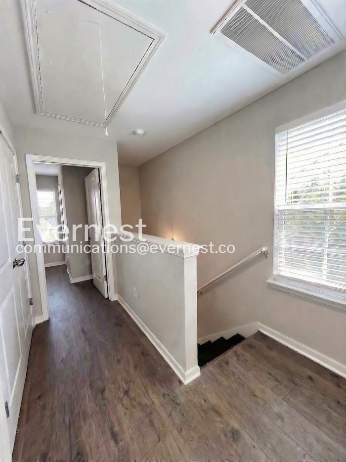 227 Tara Ct - Photo 7 of 27