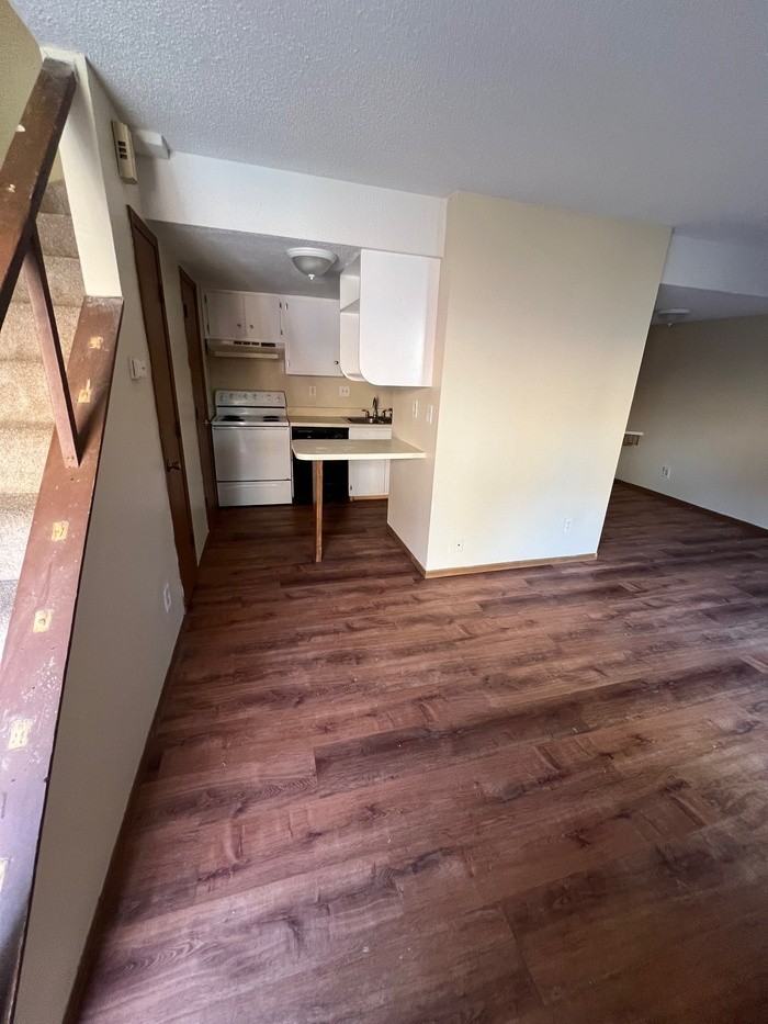 3869 Treebrook Dr #3869 - Photo 4 of 10