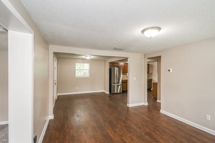 6019 Verdes Rd - Photo 5 of 20