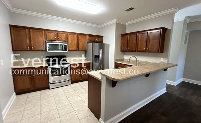 6721 Brianna Way - Photo 2 of 24