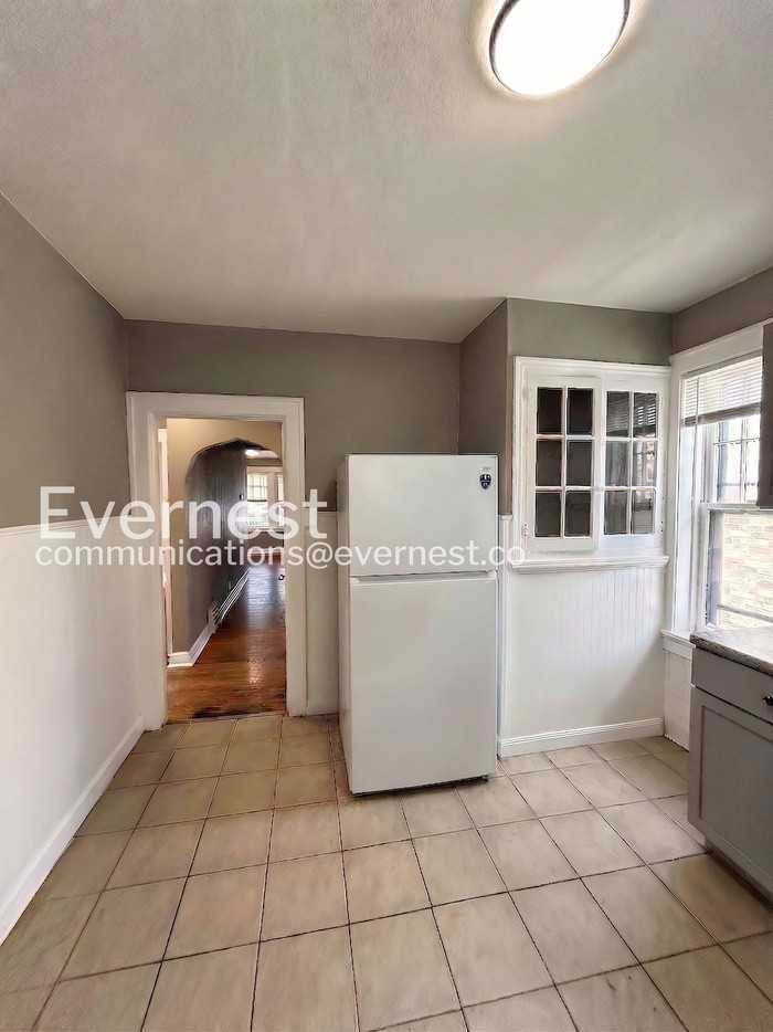 5932 Floy Ave - Photo 3 of 18