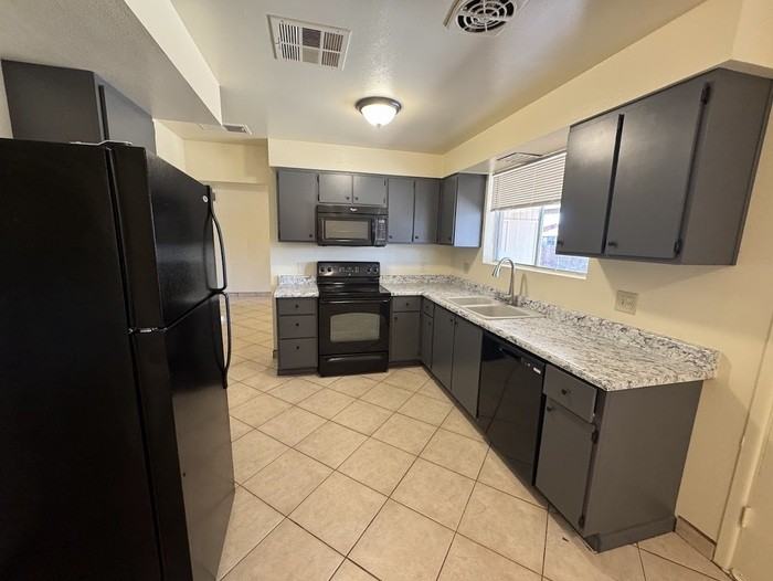 4905 W Avalon Dr - Photo 2 of 25