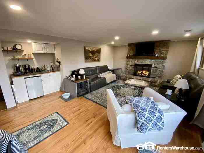 8731 E Cornell Dr - Photo 4 of 34