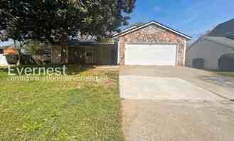 1085 Samuel Dr - Photo 1 of 1
