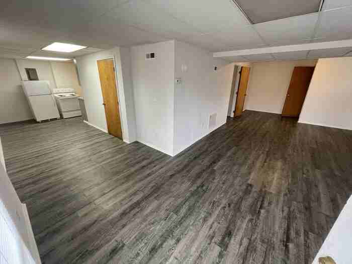 901 Marilyn Dr #B - Photo 4 of 13