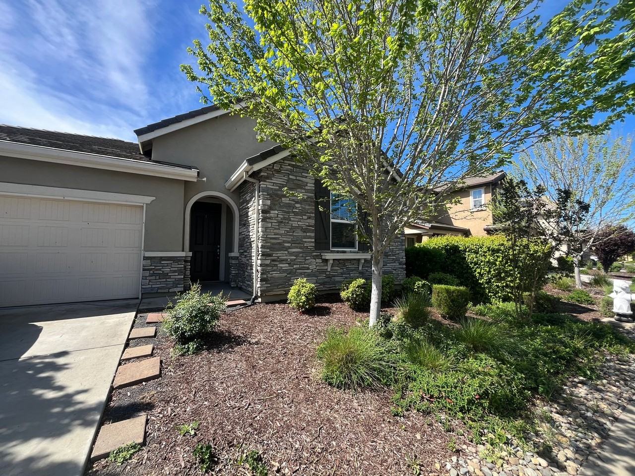9984 Fan Shell Ln - Photo 2 of 35