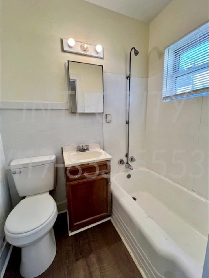 1849 North Johnston Avenue - Photo 7 of 7