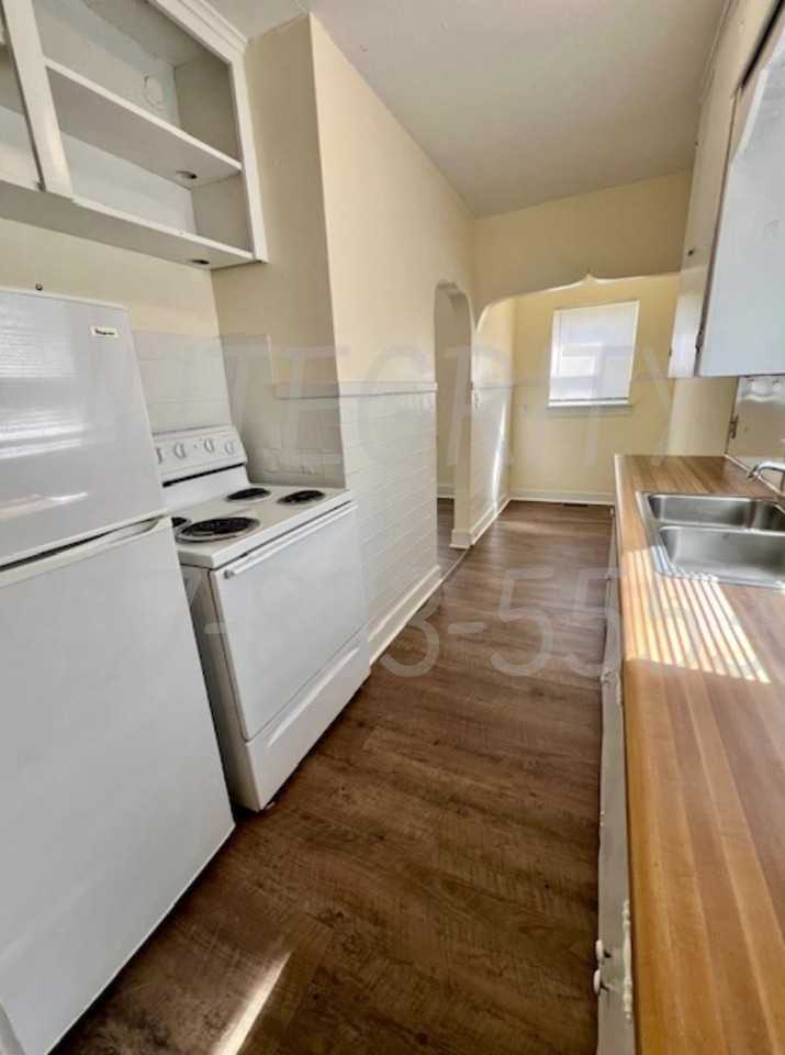 1849 North Johnston Avenue - Photo 4 of 7