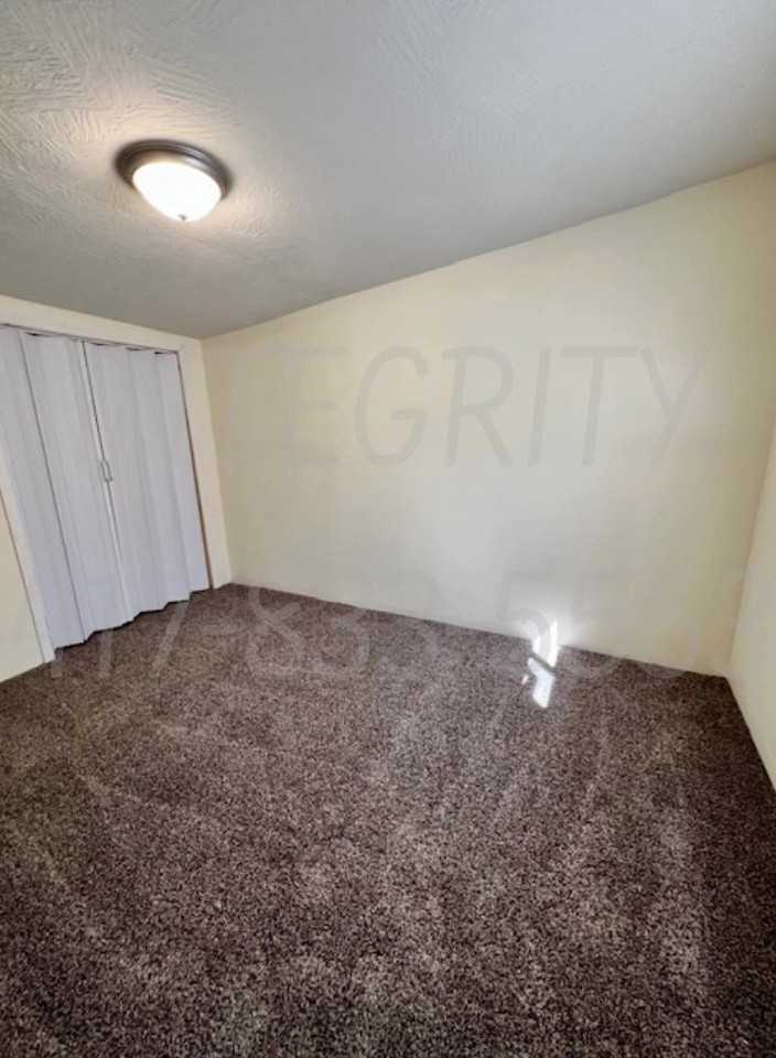 1849 North Johnston Avenue - Photo 6 of 7