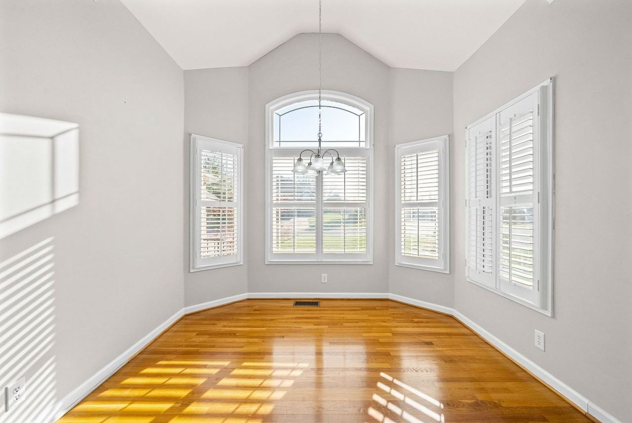 650 Appomattox Ct - Photo 2 of 38