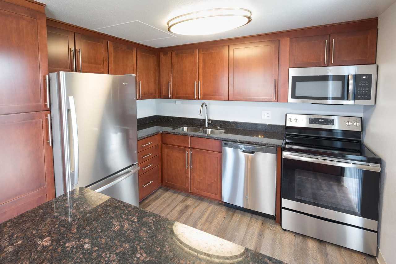 818 N Logan St. - Photo 2 of 28