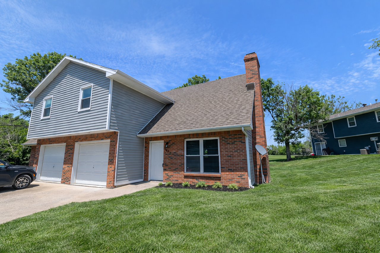 1923 Mirtle Grove Ct