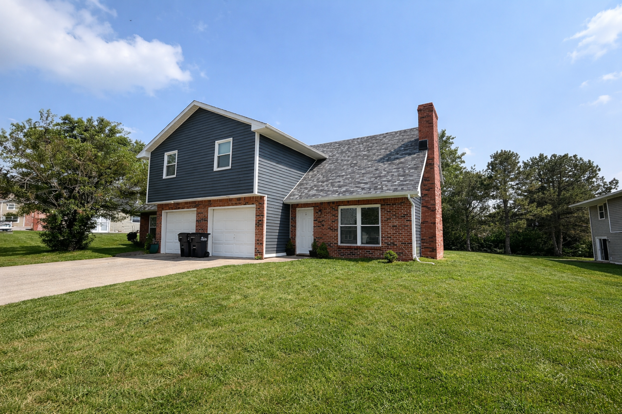 1916 Mirtle Grove Ct