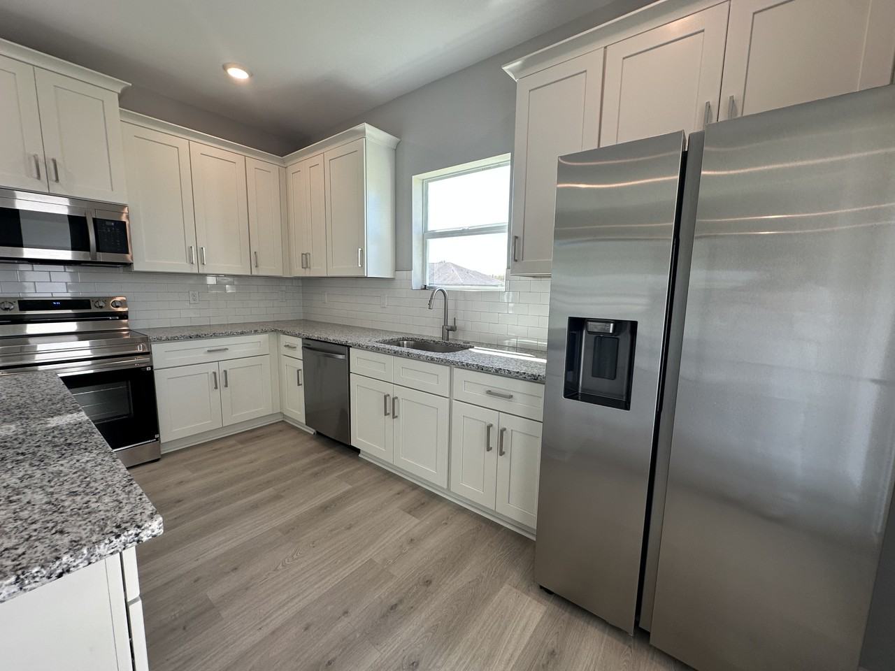 26465 Barranquilla Ave #NA - Photo 4 of 20