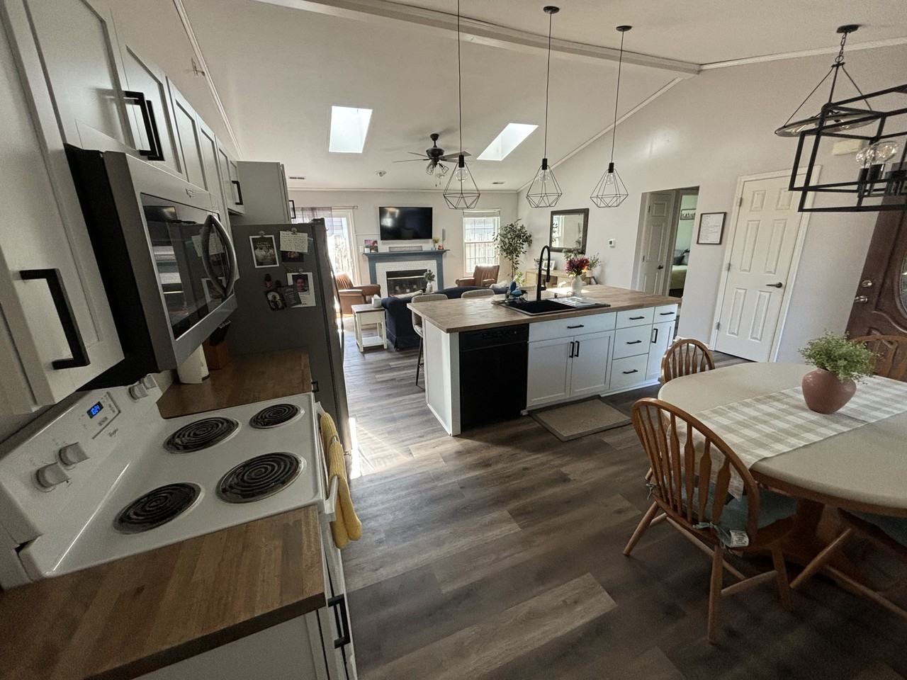 8315 Southern Springs Dr #NA - Photo 6 of 31