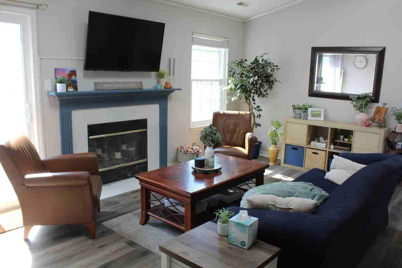 8315 Southern Springs Dr #NA - Photo 7 of 31