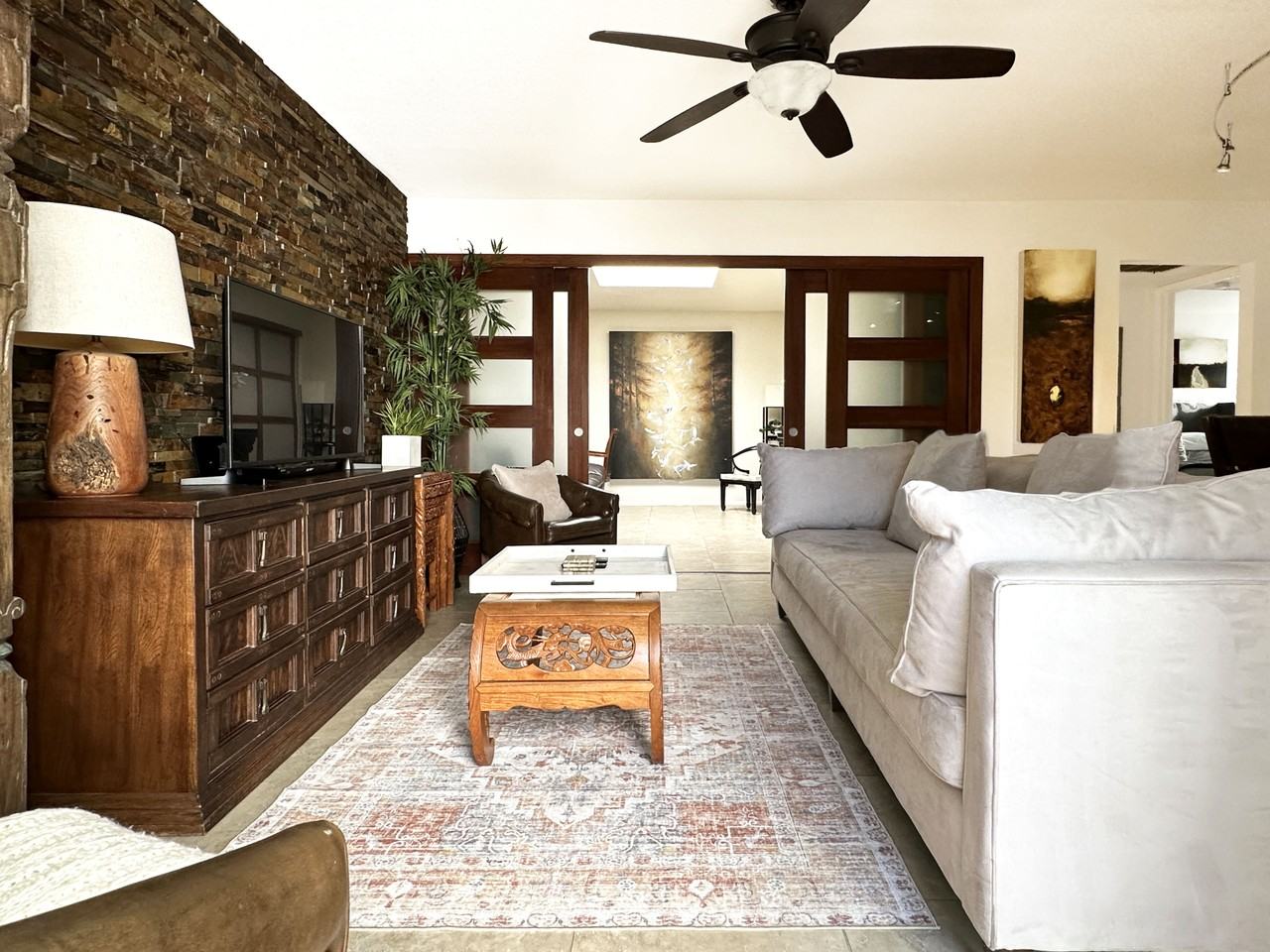 8552 E Indian School Rd #C