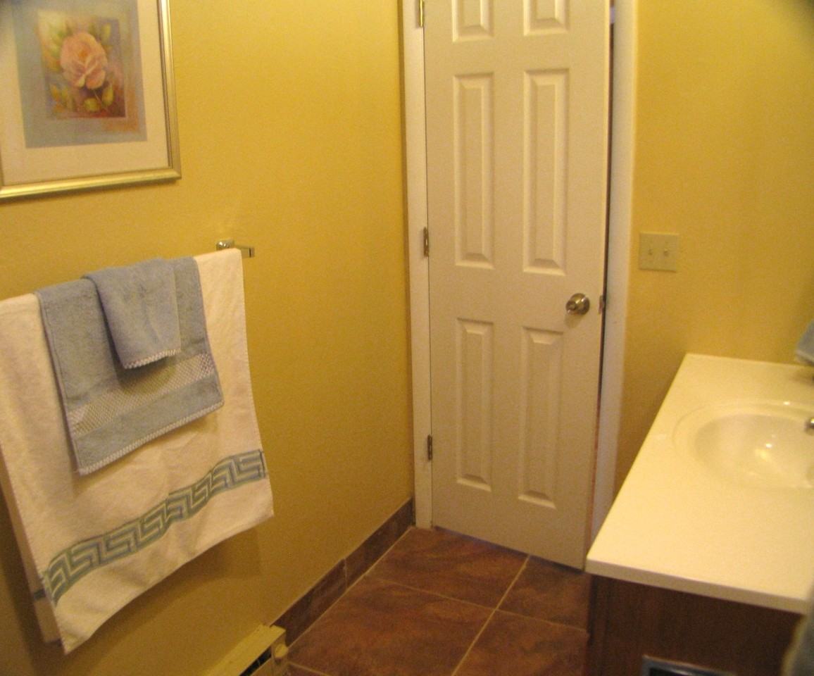 3486 S Canosa Ct #B - Photo 6 of 8