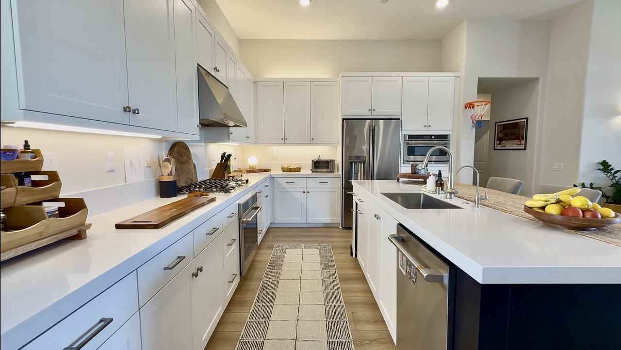 27620 Sky Mesa Pl #0 - Photo 3 of 29