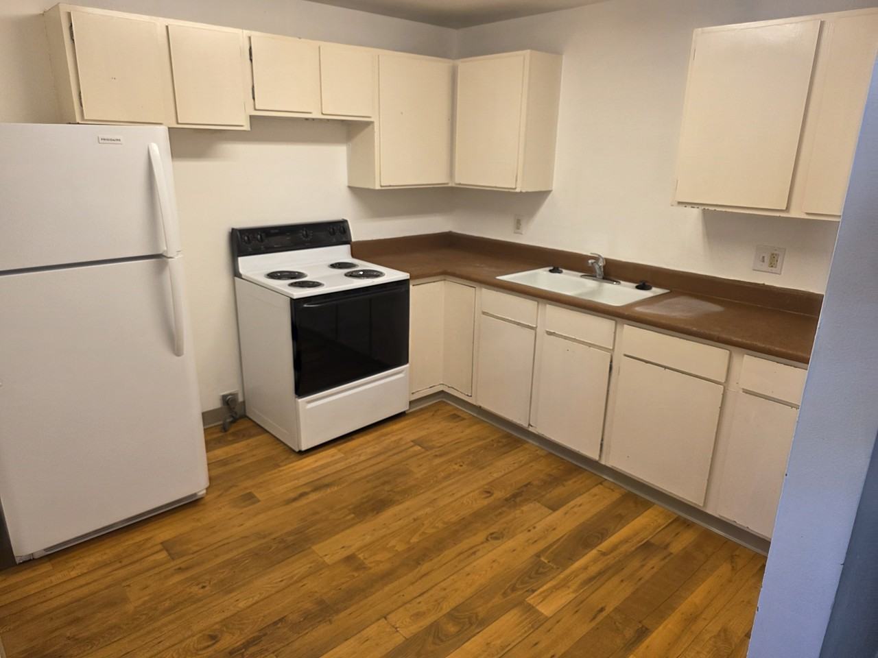 2133 Norman Ln #4 - Photo 3 of 7