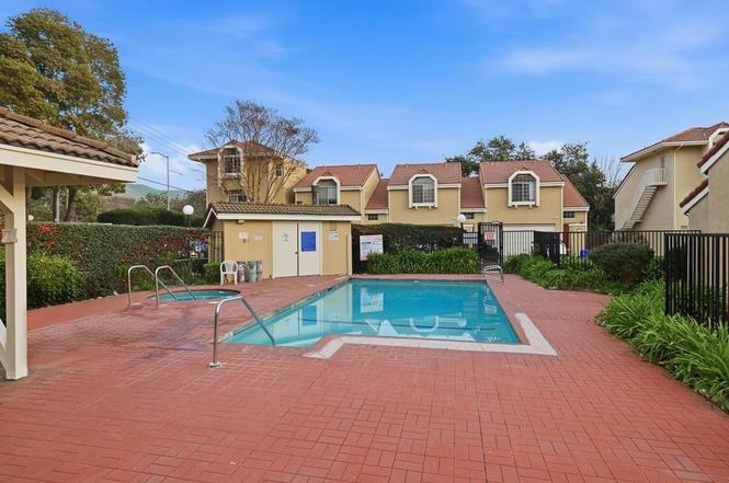 51 Sea Crest Ter - Photo 6 of 23