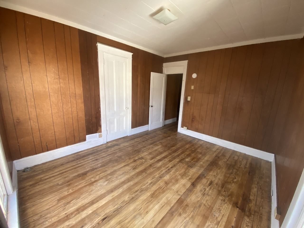 317 Lormore St #NA - Photo 2 of 9