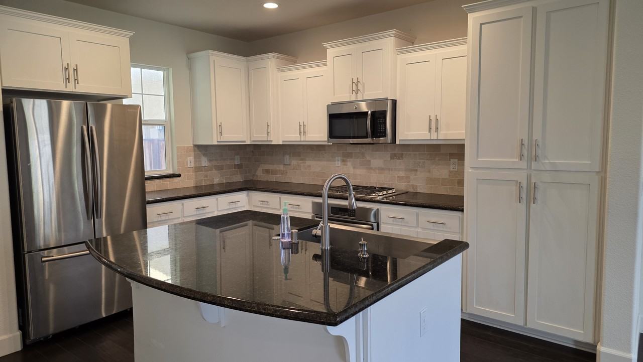 2003 Poinsettia St #NA - Photo 5 of 20