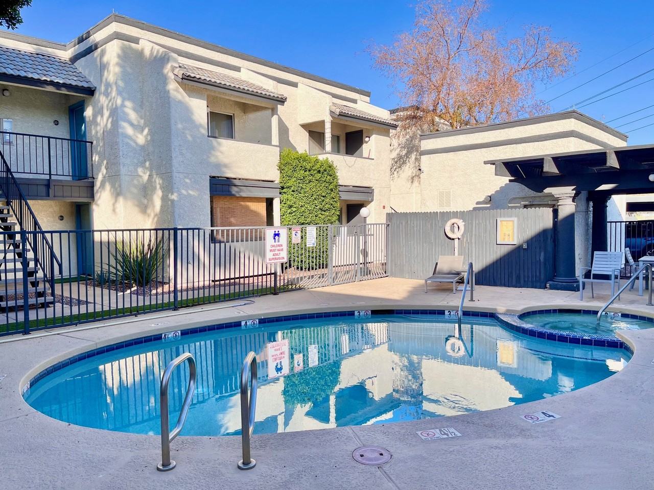 4308 N Longview Ave #216 - Photo 3 of 28