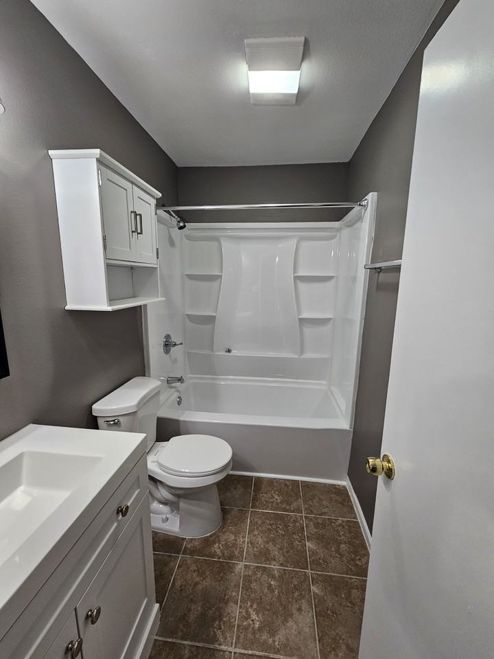 1783 Boulevard De Province #C - Photo 7 of 8