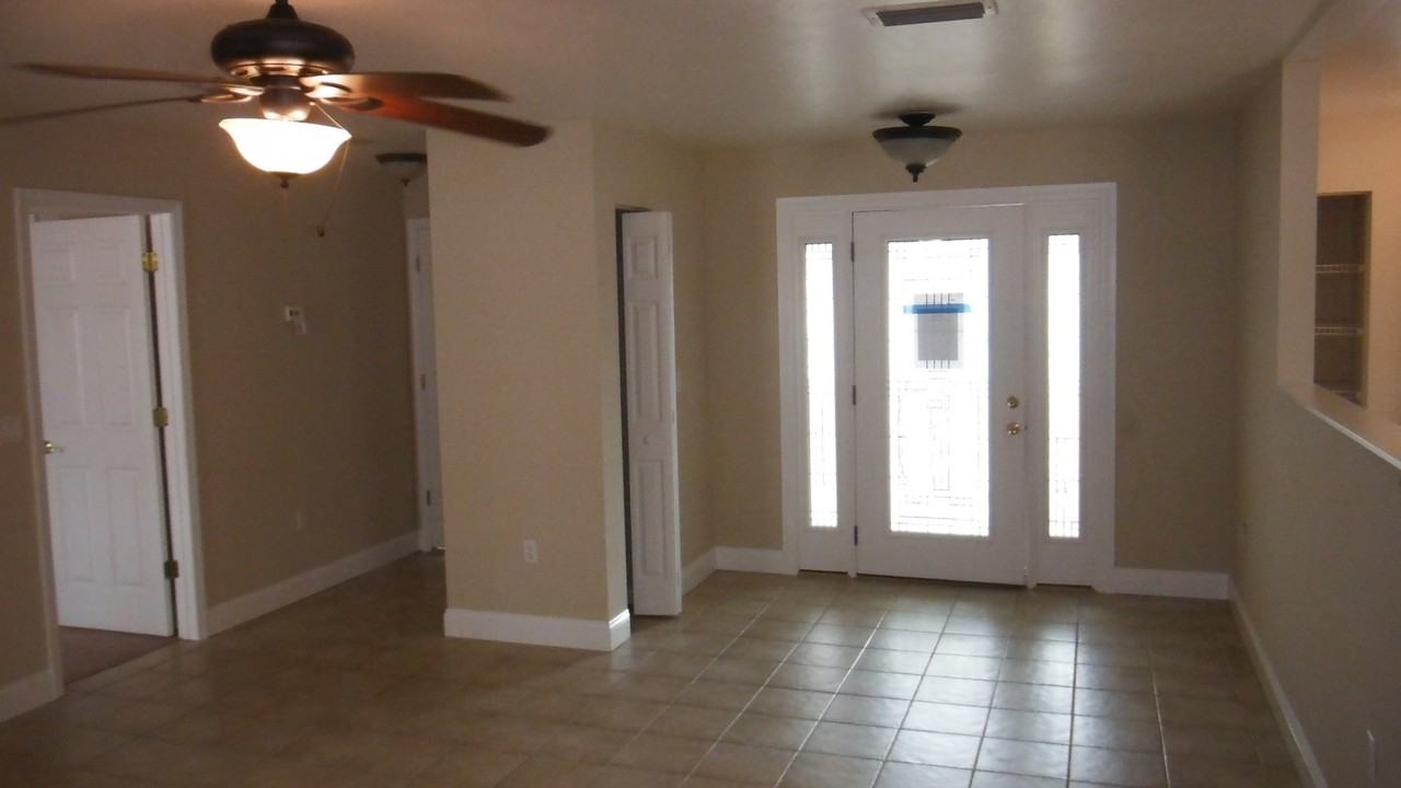 5715 W Pine Ridge Blvd #NA - Photo 7 of 13