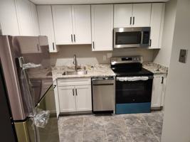 featured image of 19 Maple St #17