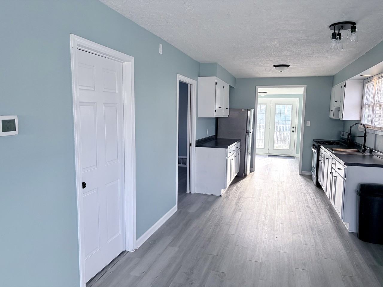 1591 Austin Ave #NA - Photo 4 of 19