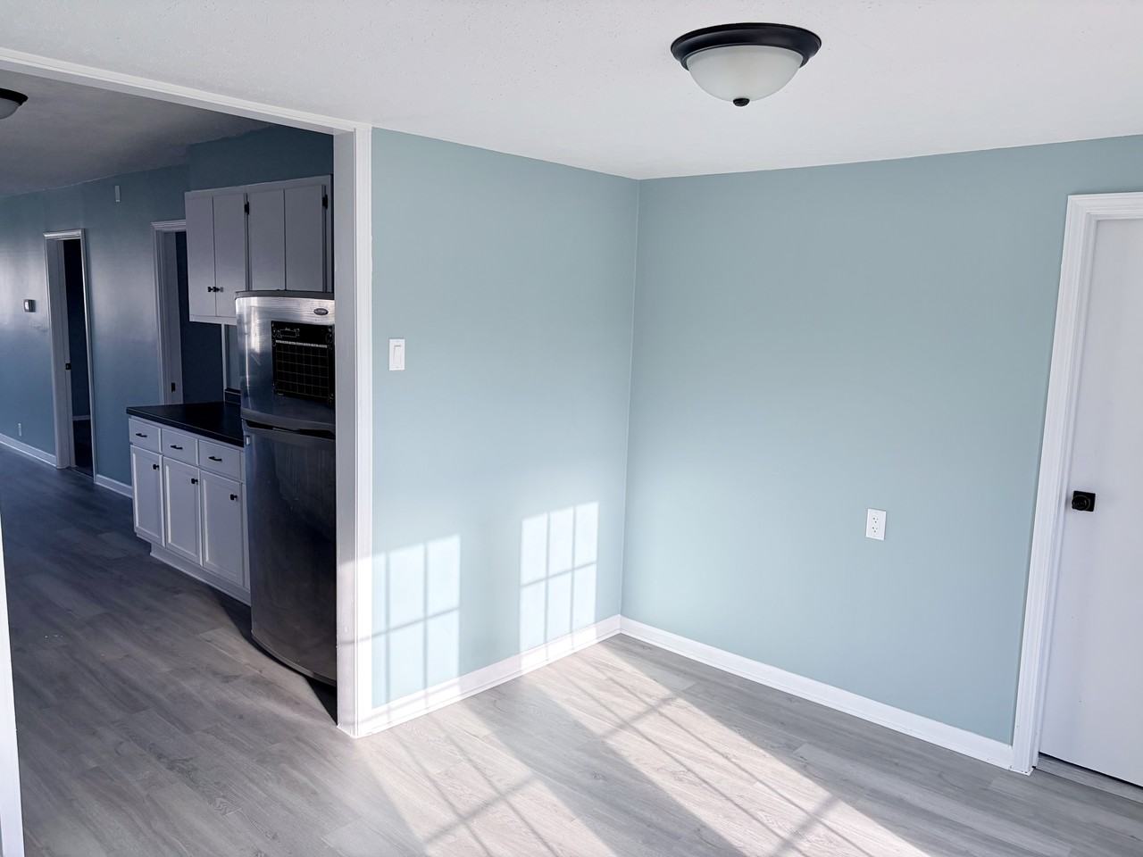 1591 Austin Ave #NA - Photo 7 of 19