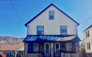 featured image of 444 Stone St #444