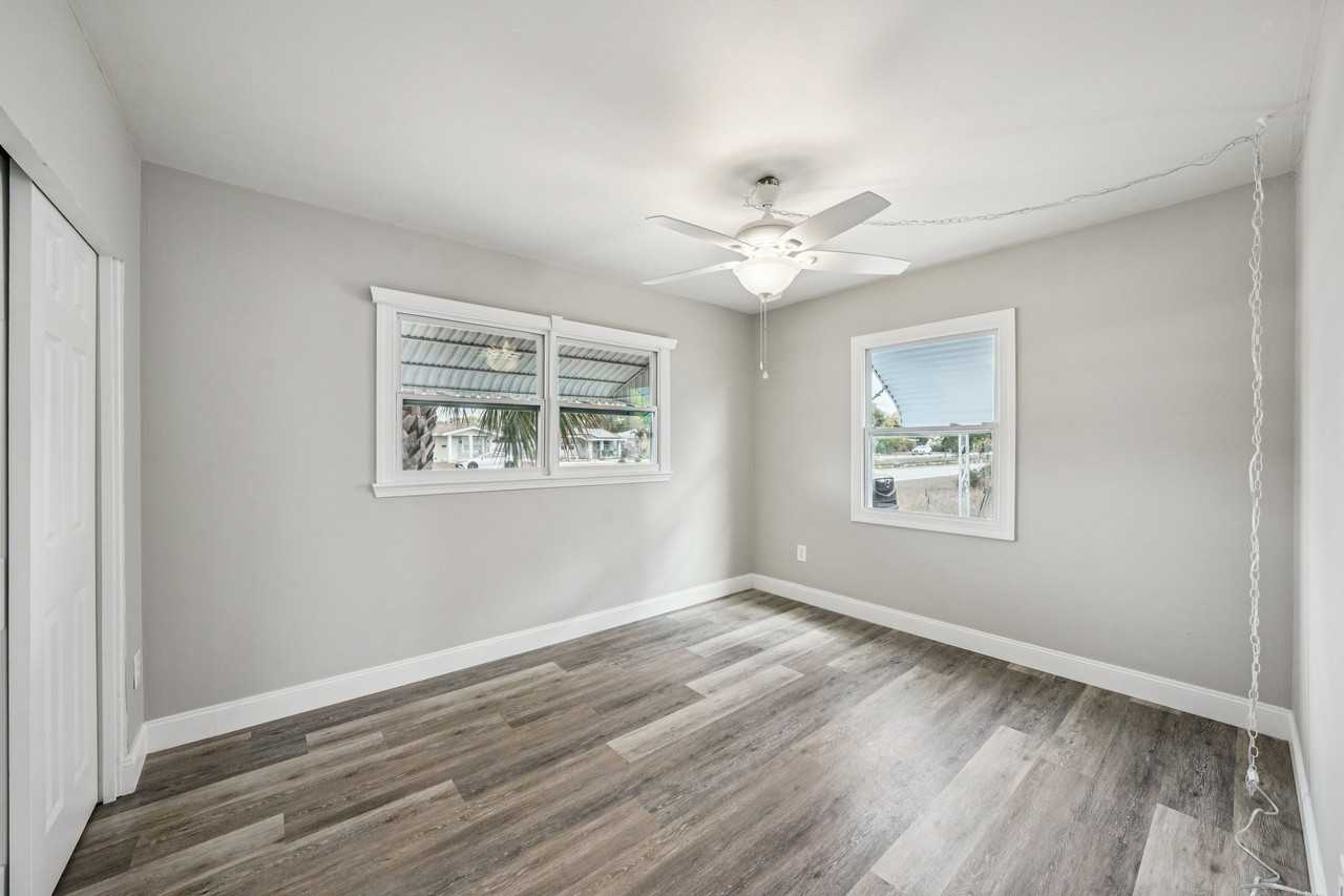 5428 Burlington Ave N #NA - Photo 7 of 47