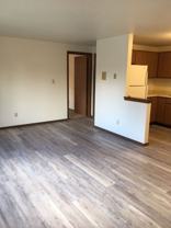 sl820 - Photo 1 of 1