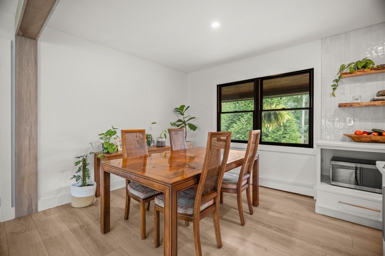 243 High St #A - Photo 5 of 22