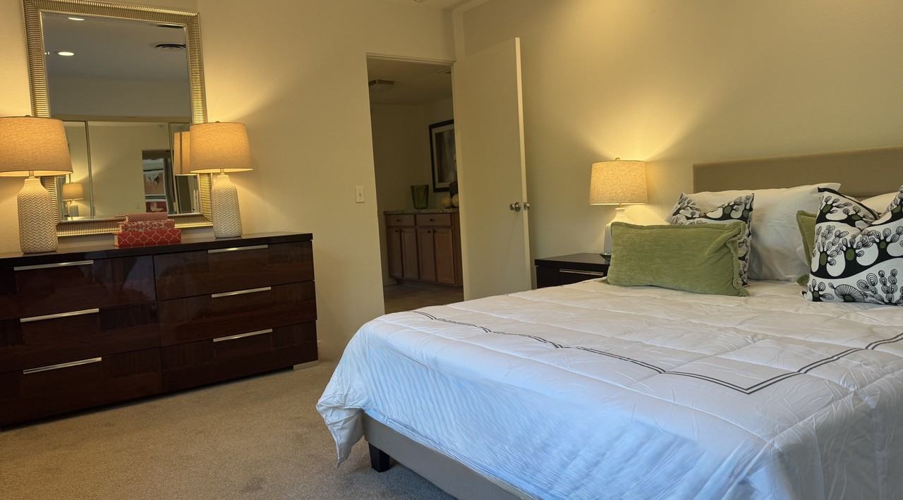 1486 E Palm Tree Dr #1486 - Photo 4 of 14