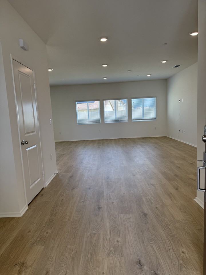 28872 Camino Santiago - Photo 4 of 11