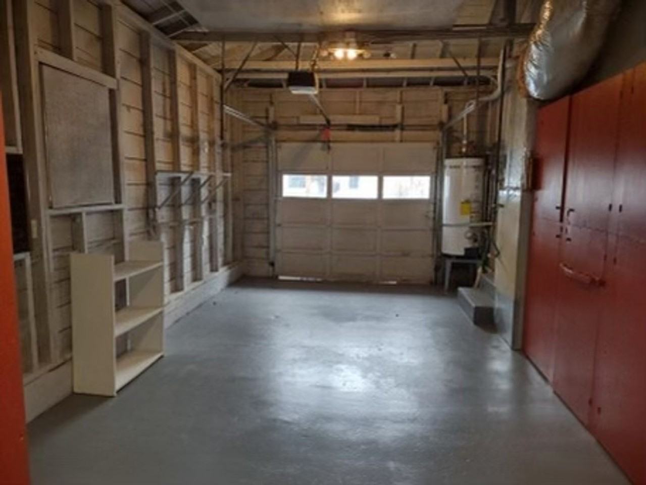 2145 Darrow Ave - Photo 3 of 19