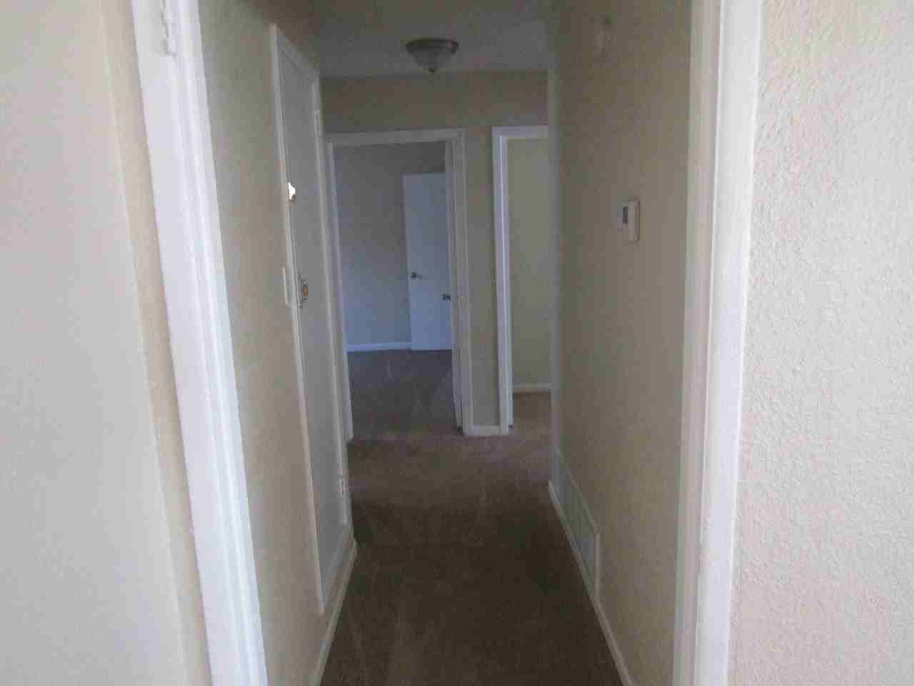 1306 Garth Dr - Photo 7 of 18