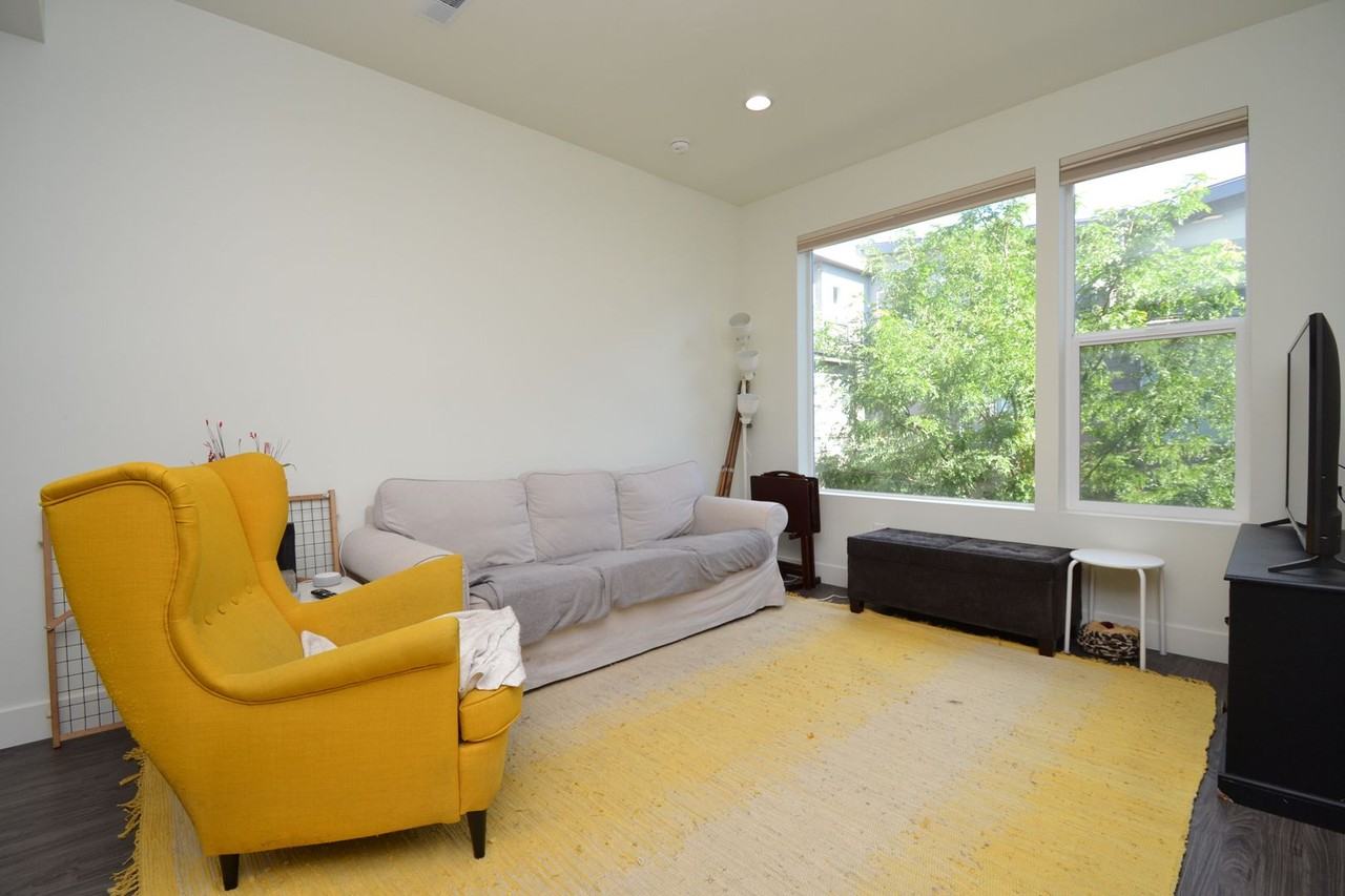 7760 S Rooftop Dr - Photo 4 of 20