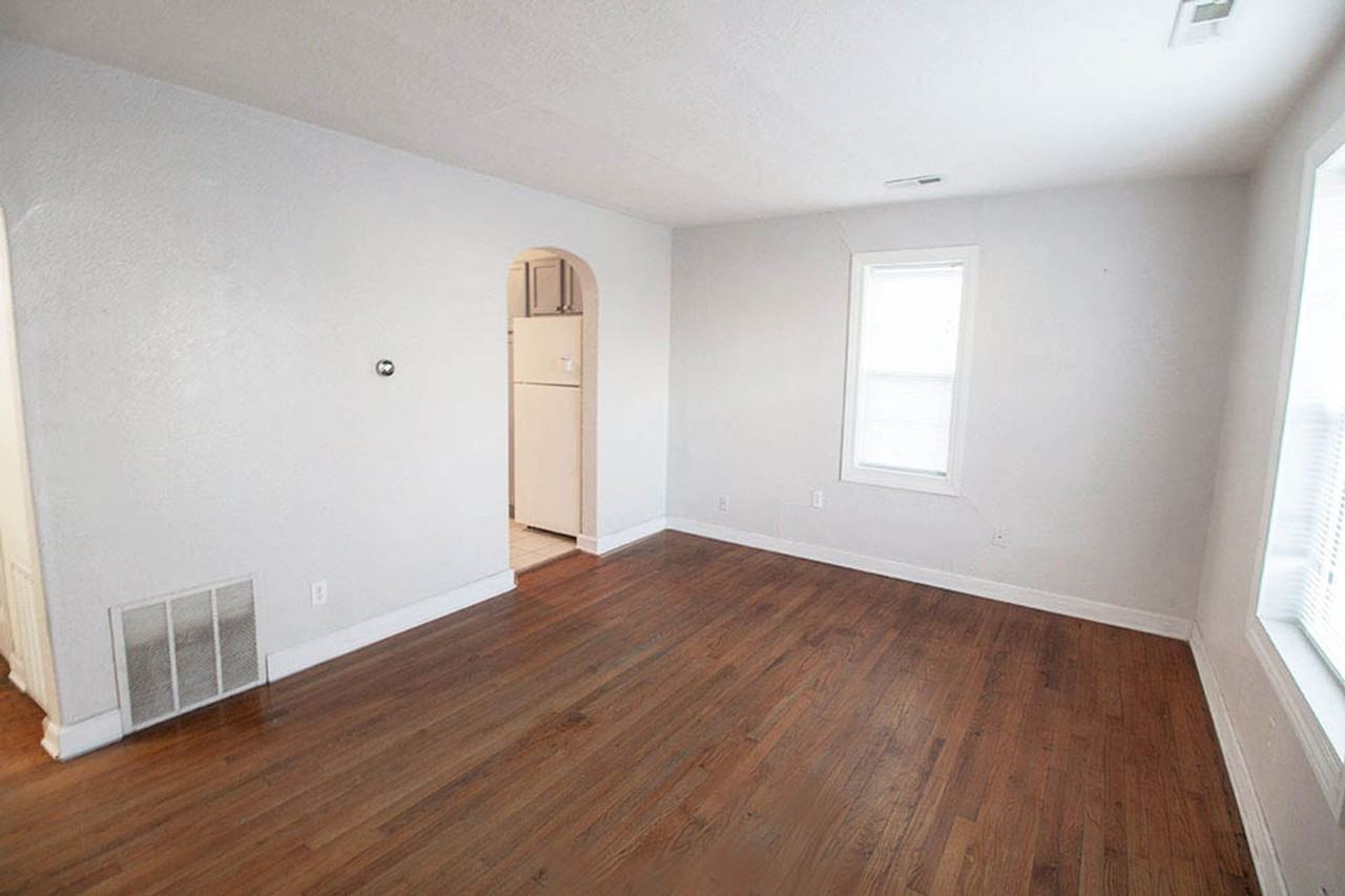 306 W Worley St - Photo 4 of 25