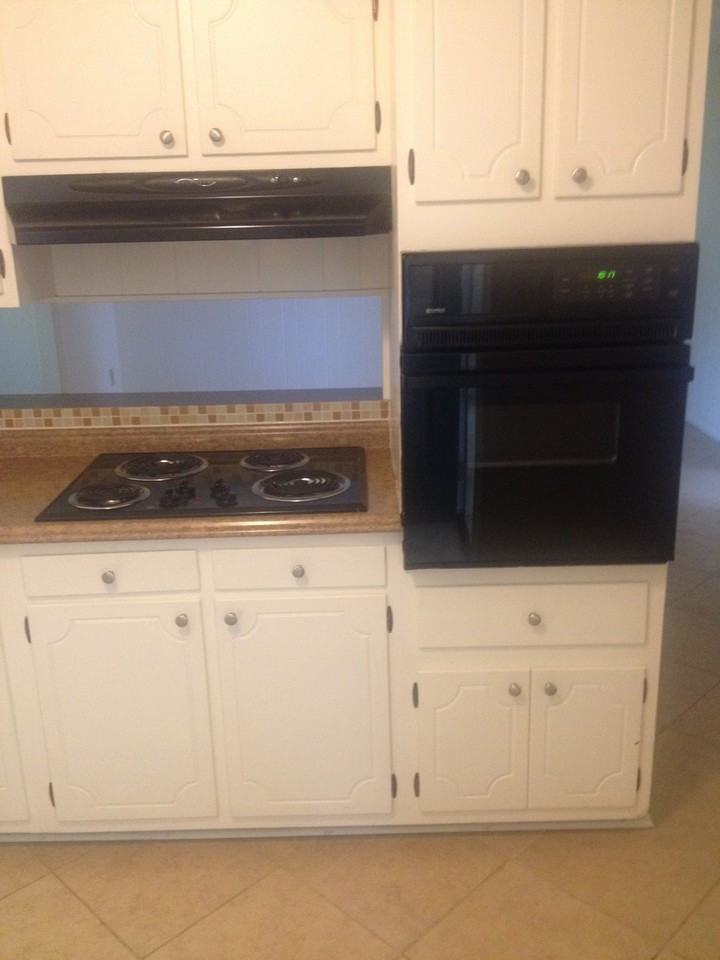 1767 Peck Dr - Photo 3 of 24